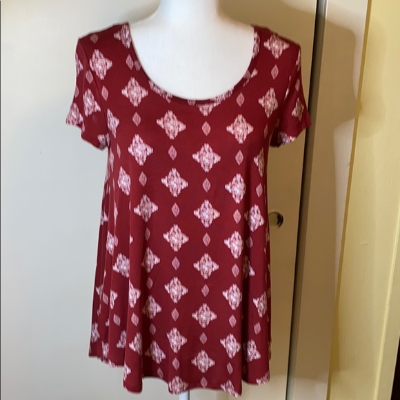 Pink Rose Tops - NWT. SWEET TEAS by Pink Rose Lattice Back Top